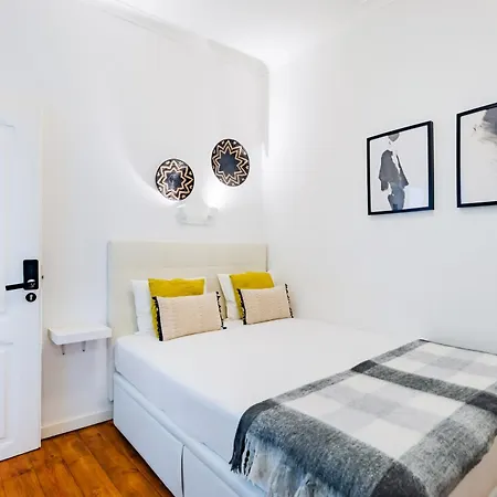 Guest 1 Boutique House אכסניה ליסבון