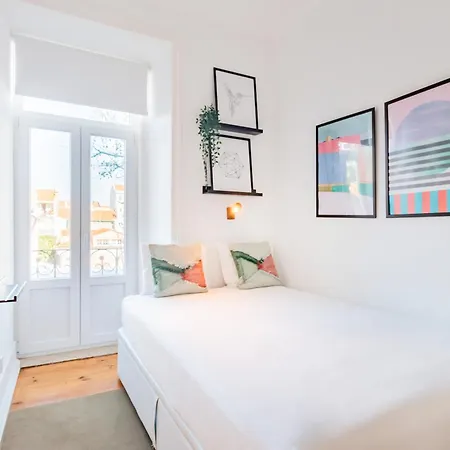 Guest 1 Boutique House אכסניה